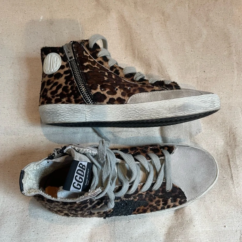 Golden Goose Mid Star Leopard-Print Suede with Black Leather Strip - Picture 1 of 4